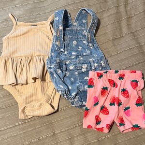 Bundle- Old Navy Baby Girl Clothes